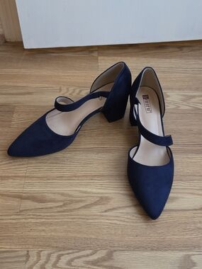 IDIFU Navy Pointed-Toe Mary Jane Block Heels
